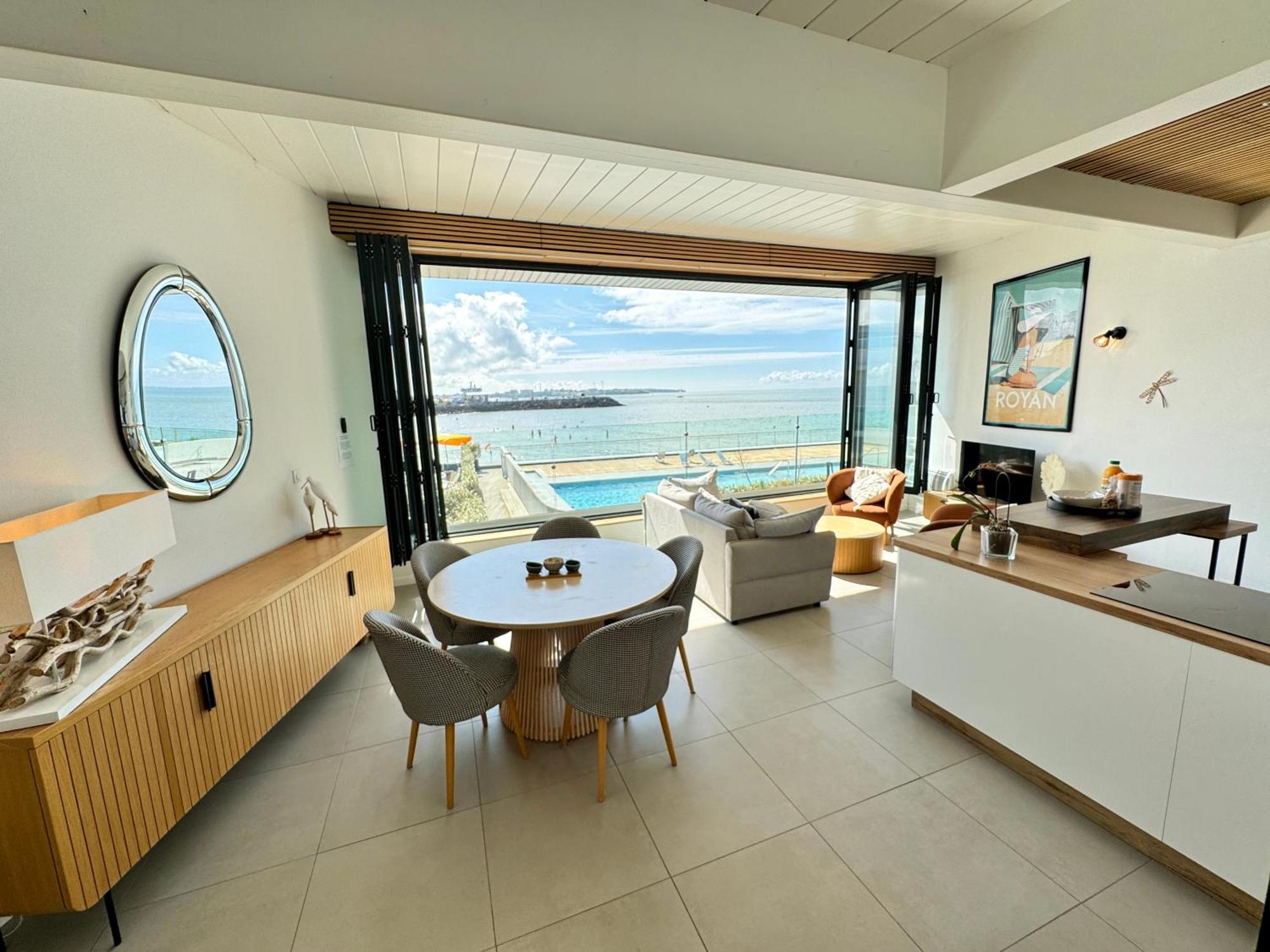 Le Sunrise - Panorama Sur L'Estuaire Apartment Royan Ngoại thất bức ảnh